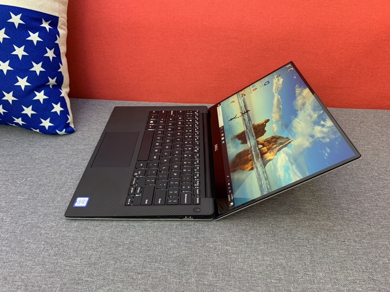 DELL XPS 13 9360 Ultrabook tr&agrave;n viền